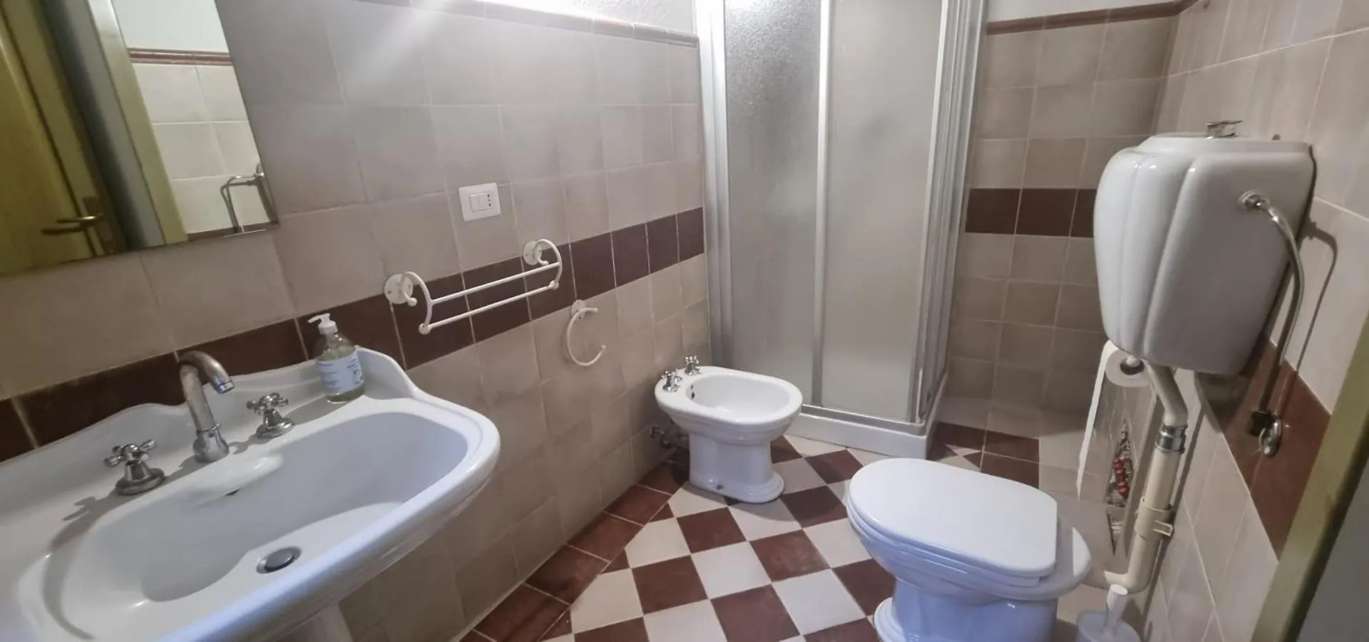 B&B Di Luisa Ledda Ales